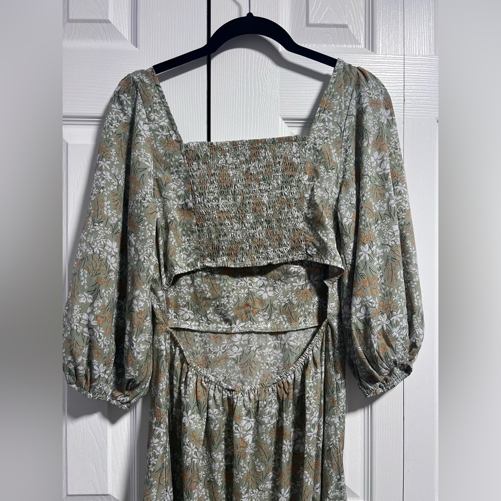 Lush Boho Cottagecore Floral Semi Backless 3/4 Sleeved Midi Dress - Picture 6 of 7